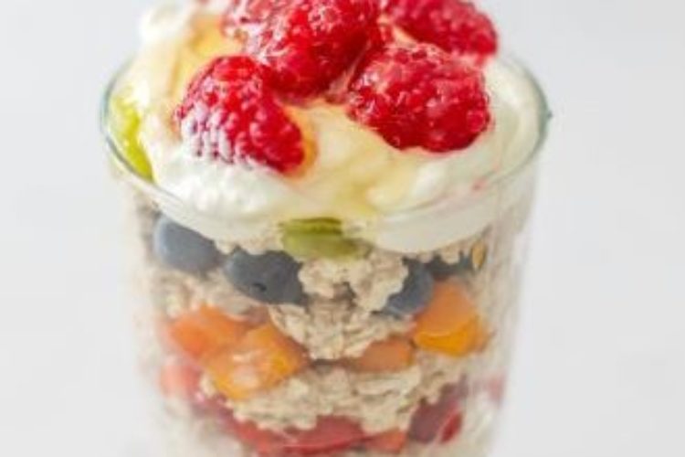 Easy Rainbow Overnight Oats Recipe